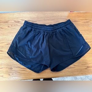 Black Lululemon Hottie Hot Shorts 4” Low Rise